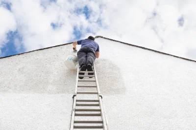 Peinture extérieure à Girauvoisin — façades et ravalement